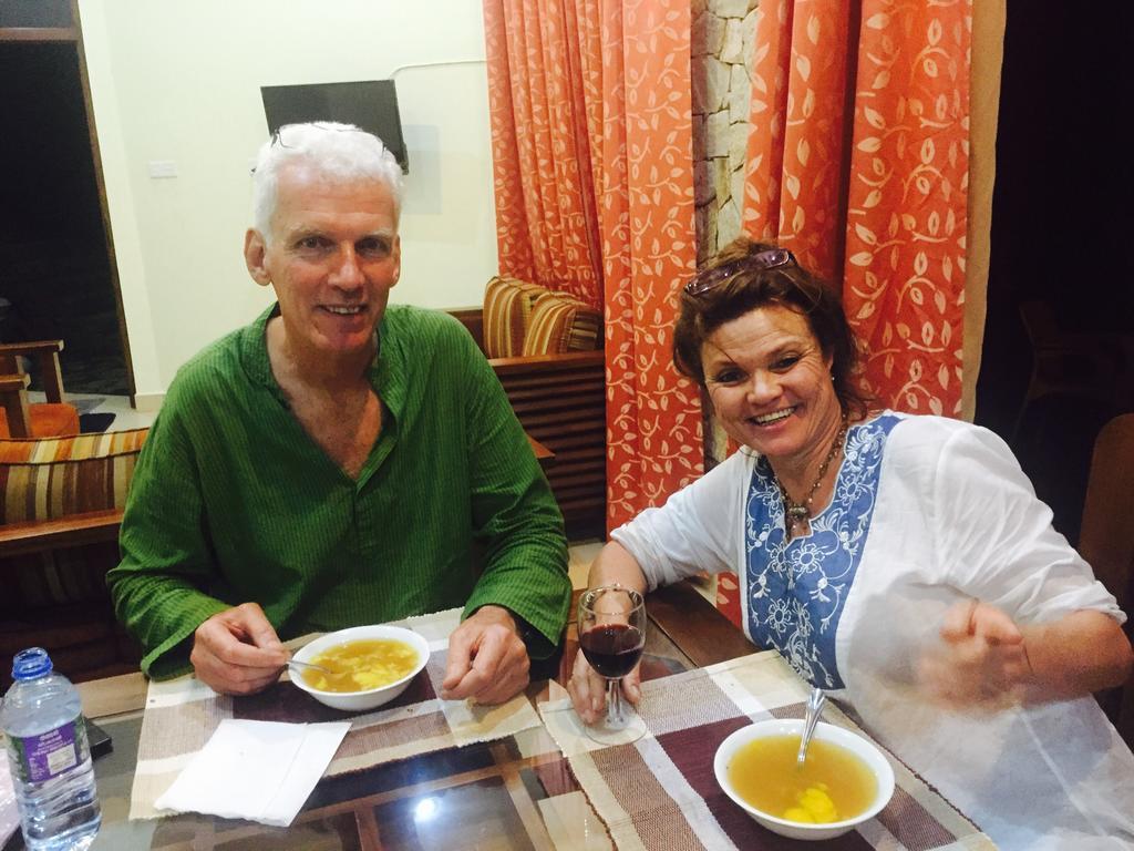 Aronka Homestay 캔디 외부 사진