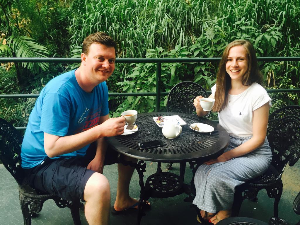Aronka Homestay 캔디 외부 사진