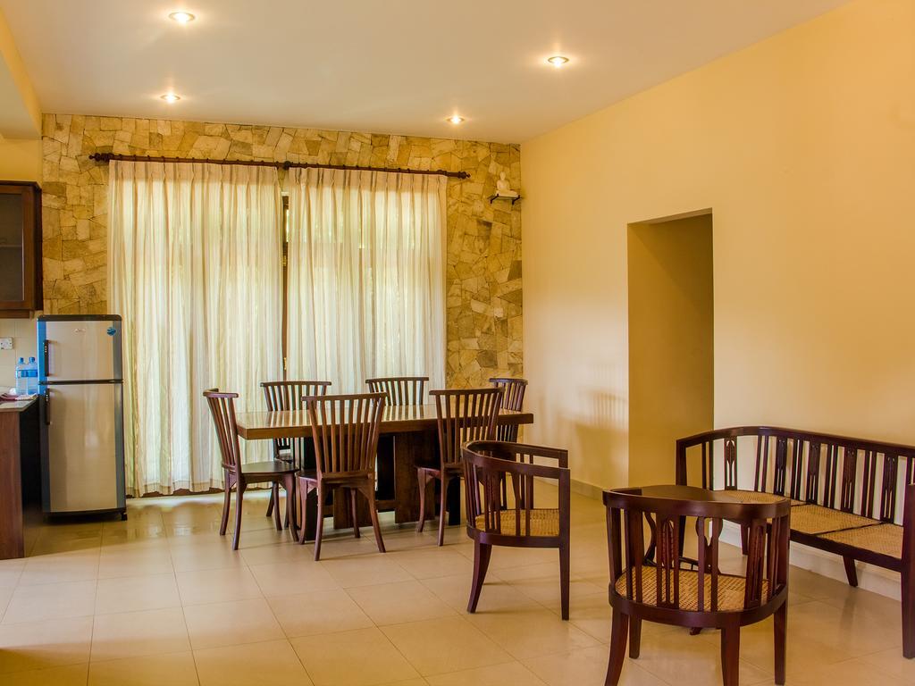 Aronka Homestay 캔디 외부 사진