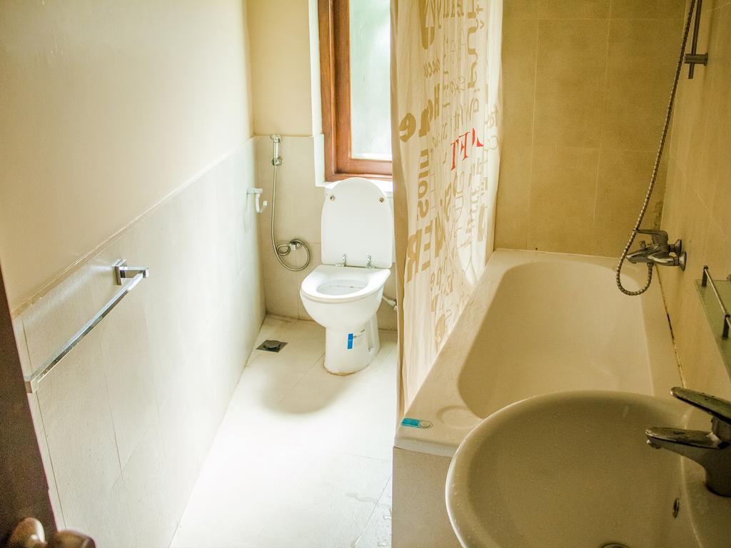 Aronka Homestay 캔디 외부 사진