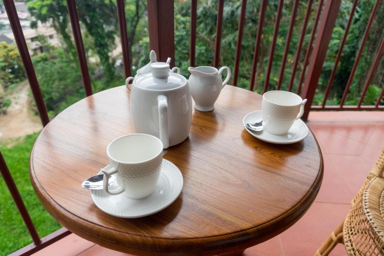 Aronka Homestay 캔디 객실 사진