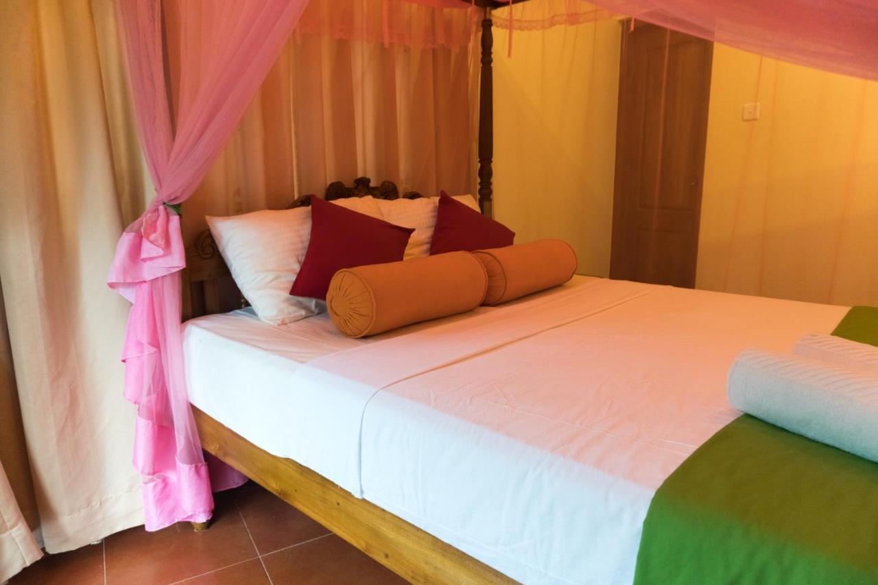 Aronka Homestay 캔디 객실 사진